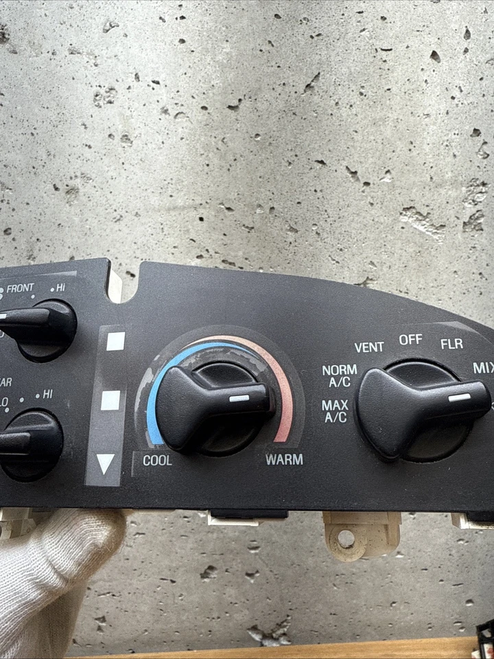 1997-2003 Ford Van Econoline E150 E250 E350 interruptor de controle do aquecedor ventilador traseiro - Imagem 4 de 4