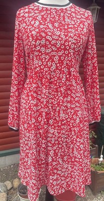 Neues, ungetragenes Kleid von Hallhuber. Größe 38. Bitte Maße beachten.