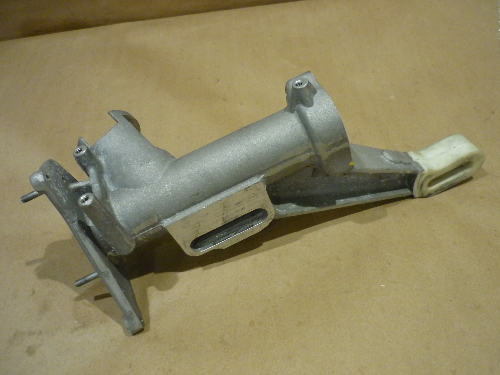 Ferrari 430 -Steering Column Support _ P/N 197700