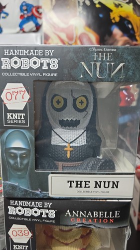 Revos and Handmade By Robots Horror Set OF 6. - Picture 5 of 7