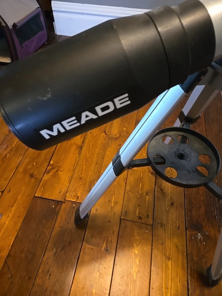 Meade Telescope with Tripod 70 mm 700 mm - Image 4 of 4