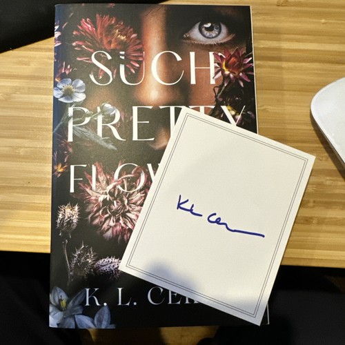 Such Pretty Flowers : A Novel by K. L. Cerra (2023, Trade Paperback) New Signed - 第 2/2 張圖片