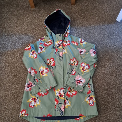 Ladies Green Waterproof hooded Jacket from bonmarche Size 10 eBay