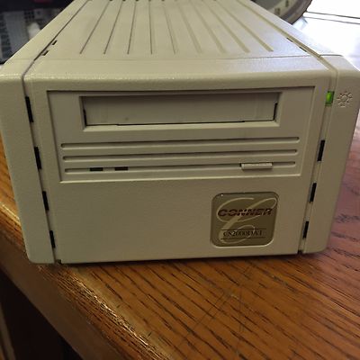 Conner External Tape Drive CS2000DAT  2 GB DAT Conner Peripherals, Inc
