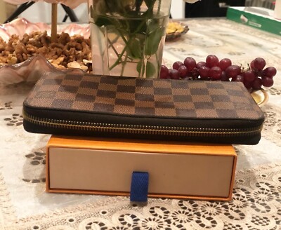 ヒ*ロ様 Louis Vuitton Damier Ebene 長財布 LOUIS VUITTON Damier Ebene Canvas Zippy Zip Around Long Wallet | eBay