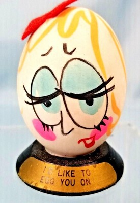 Vintage Whimsical ''Egg Head Greetings'' Genuine Egg Shell Hand painted Egg Head 