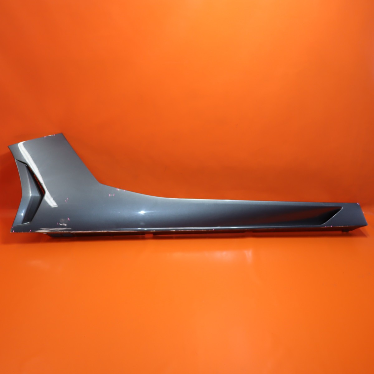 Lamborghini Aventador 50 Anniversario 2012-2014 Right Rocker molding P/N 470853564B