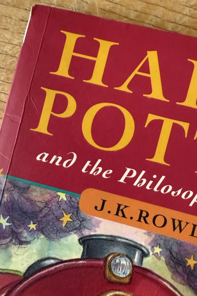 Harry Potter  Philosopher's Stone 1st Edition /  Print PB Young Wizard Errors - Image 2 of 4