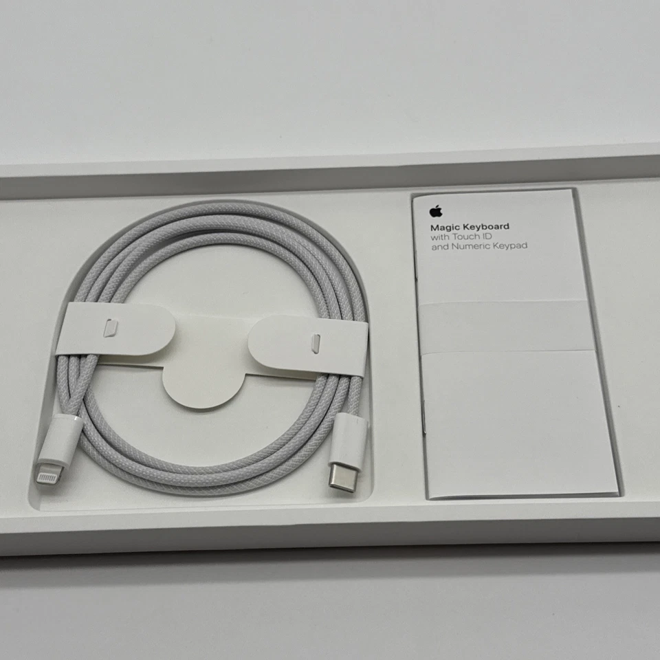 UKRANIAN LAYOUT - APPLE MAGIC KEYBOARD WITH TOUCH ID & NUMERIC KEYPAD A2520 - Image 4 of 4