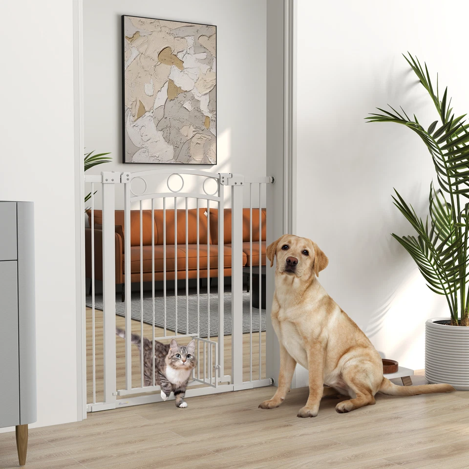 Puerta para mascotas de acero blanco con puerta para gatos, ajustable 76-104 cm, 106 cm de alto Foto 2 de 4