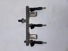 2020-2024 FORD ESCAPE 1.5L ENGINE LOWER PRESSURE FUEL RAIL RAMP & INJECTOR OEM