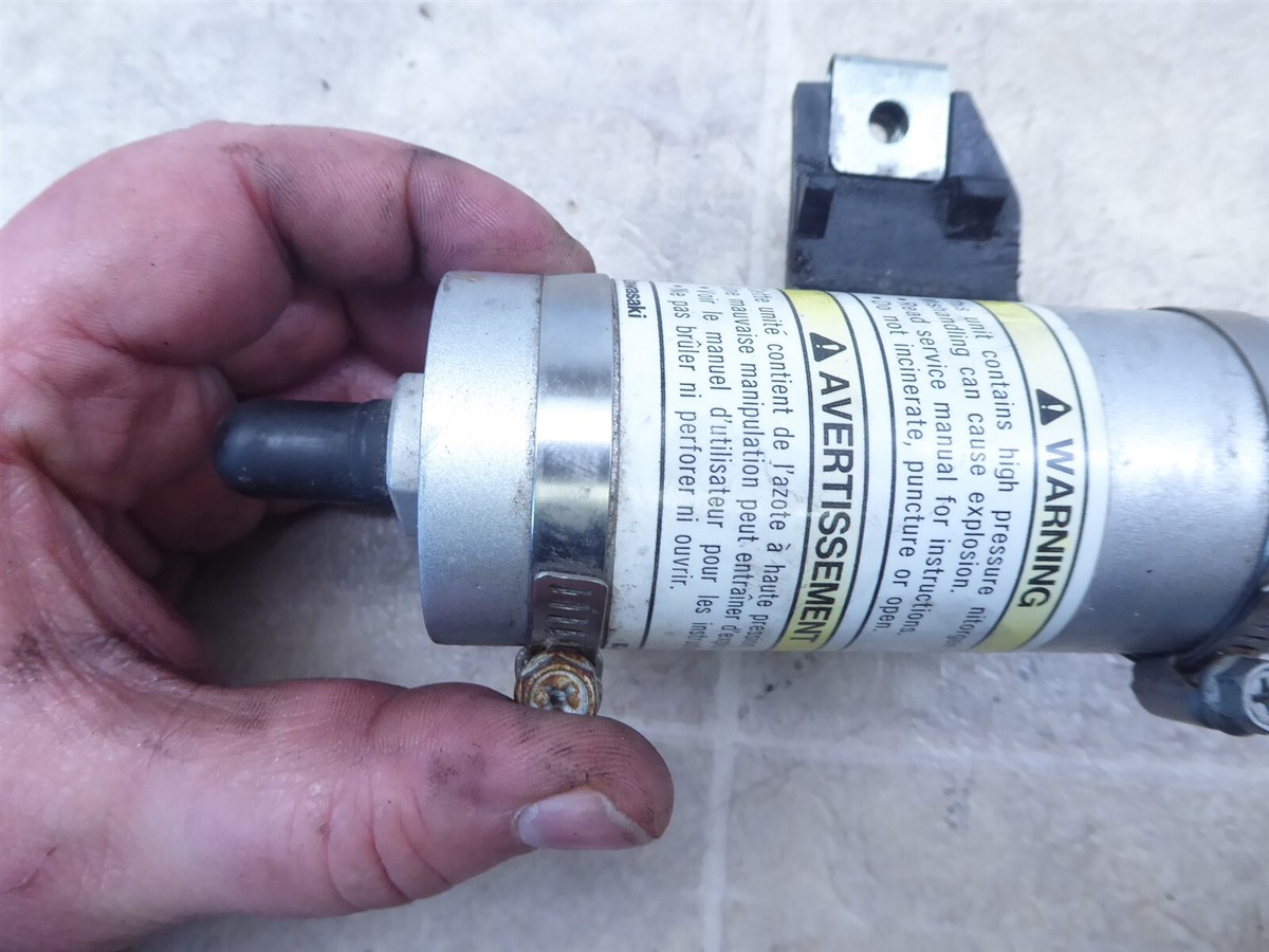 1996 Kawasaki ZX600 ZX6R Ninja K765-1) rear shock compression