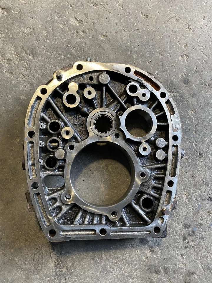 Placa adaptadora de transmisión Subaru WRX STI 2015-2019 Foto 4 de 4