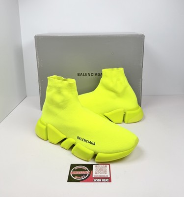 Size 42EU/9US - Balenciaga Speed 2.0 Fluo Yellow Sneakers  NEW/RETAIL $1K!