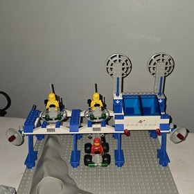 Vintage LEGO Space Supply Station Set #6930 Legoland 1983 w/Manual - READ