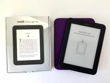 NOOK Glowlight 4e eReader & Case Bundle