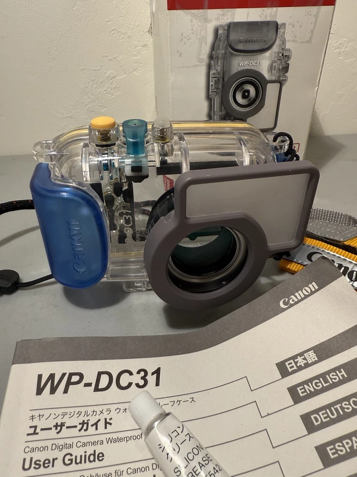 Estuche impermeable submarino Canon WP-DC31 para cámara digital PowerShot SD780 IS Foto 2 de 4