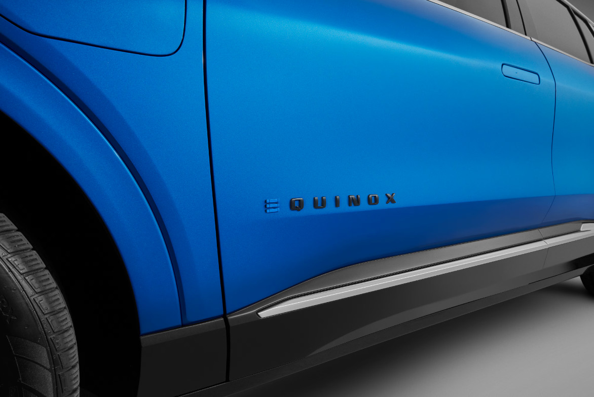 2024-2025 Chevrolet Equinox EV Emblems in Black GM OEM NEW 85622932