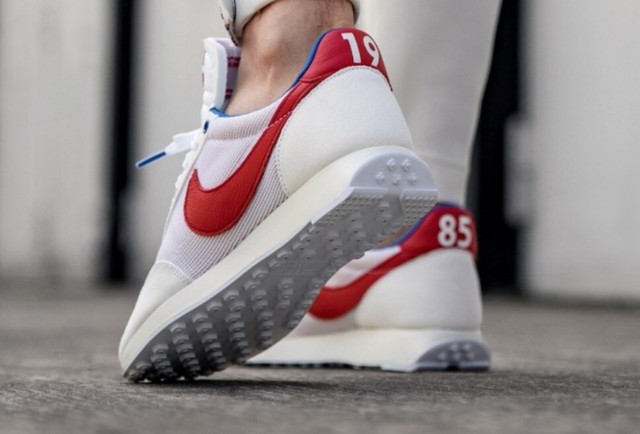 nike tailwind og stranger things