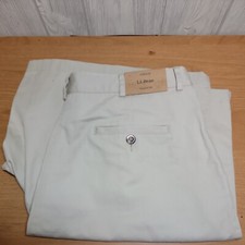 New with Tags LL Bean Khaki Women s 9" Shorts Size 18 Regular Original Fit