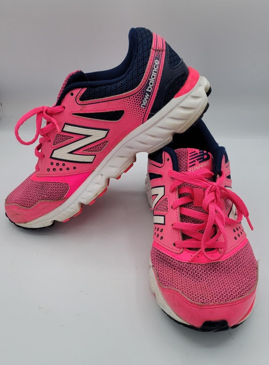 New Balance Women's Size Hot Pink and Blue 675 V2 EUC