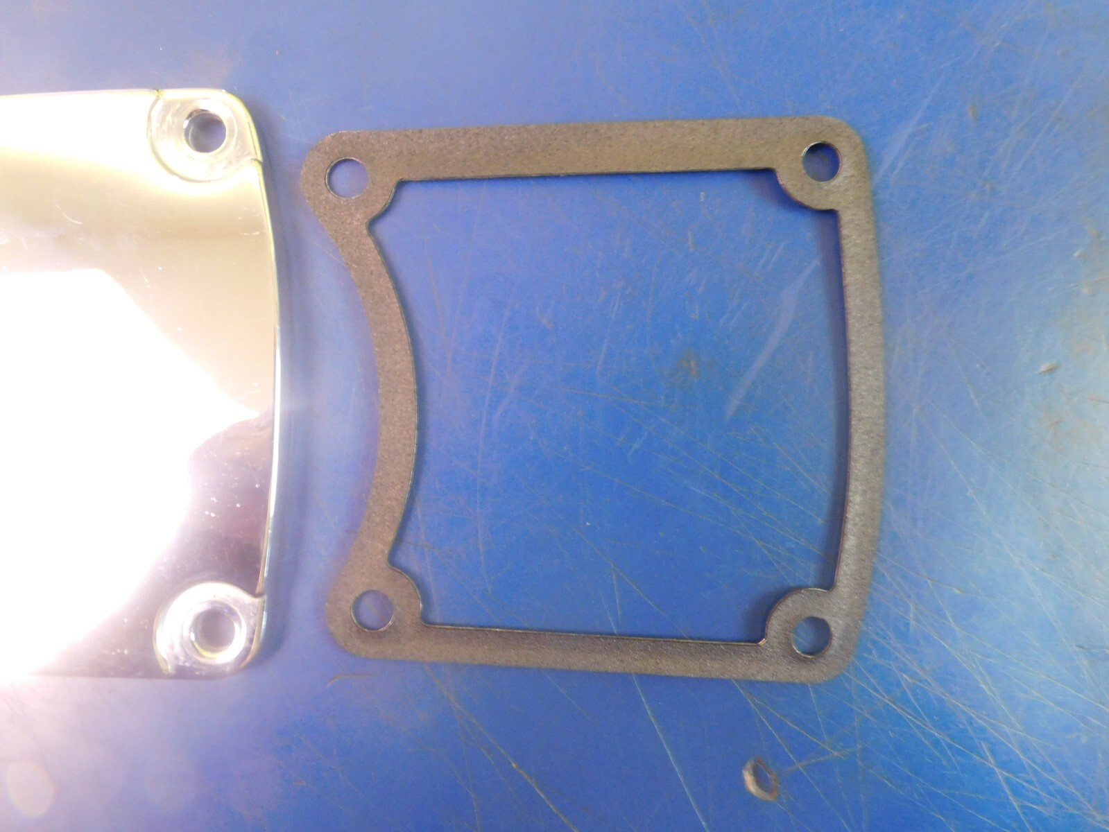 CHROME PRIMARY INSPECTION COVER & GASKET HARLEY DAVIDSON FLT 19842006