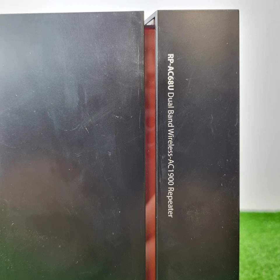 Asus RP-AC68U Wi-Fi Dual Band Repeater/ Amplifier - Preowned - Image 3 of 4