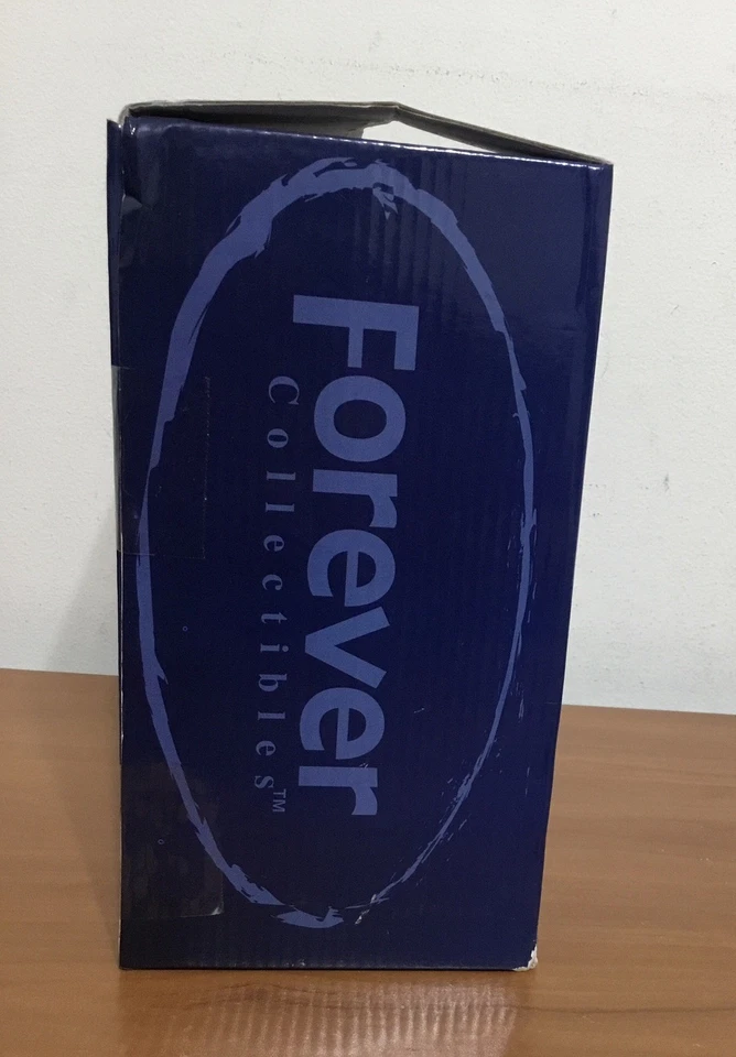 NEW YORK YANKEES GARDEN GNOME STATUE FIGURE MLB BASEBALL - Image 2 of 4