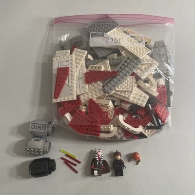 Lego Star Wars 7931 T-6 Jedi Shuttle w/ 2 Minifigures **Incomplete - Read**