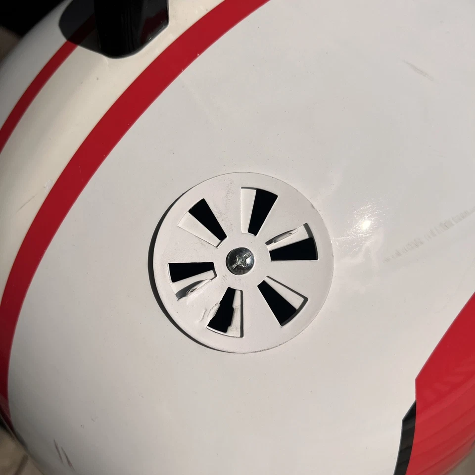 Vintage 1995 Wisconsin Badgers University Football Helmet BBQ Barbecue Grill New - Image 4 of 4