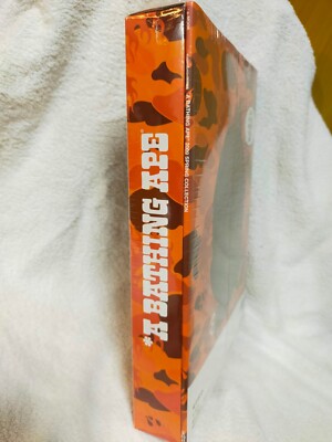 A BATHING APE 時計ケース(非売品) A Bathing APE Clock BAPEX Collection 2009 Limited With Magazine