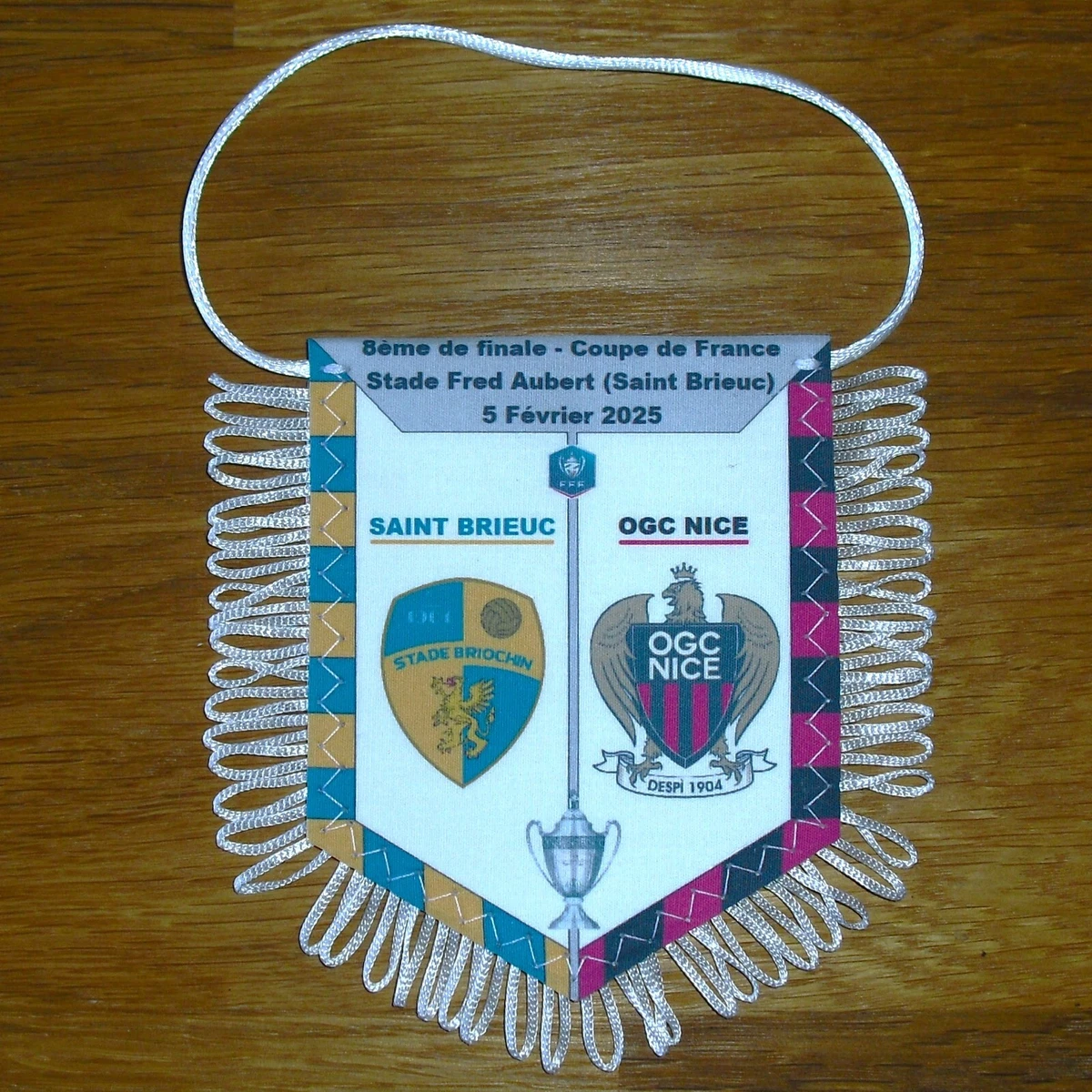 OGC NICE CLUB DES SUPPORTERS fanion wimpel pennant football ancien rare