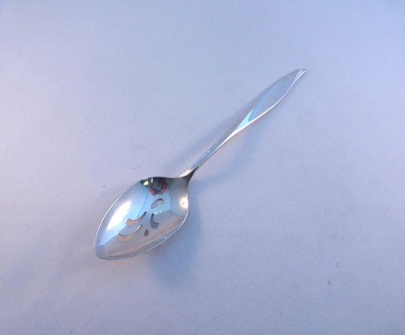 VIVANT- ONEIDA STERLING PIERCED TABLE SERVING SPOON