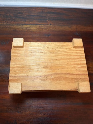 Vintage Zedernholz Andenken Box Fuß Landhaus bemalt Cottagecore Grannycore - Bild 5 von 5