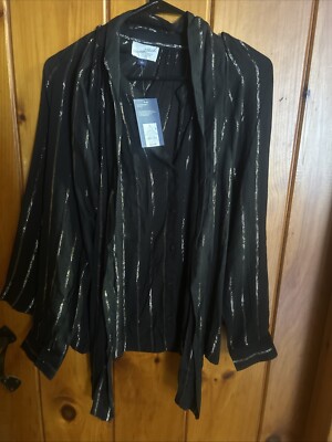 NWT Gorgeous  Universal Thread L/s Dressy Blouse L. Black W/ Silver Accents-pics