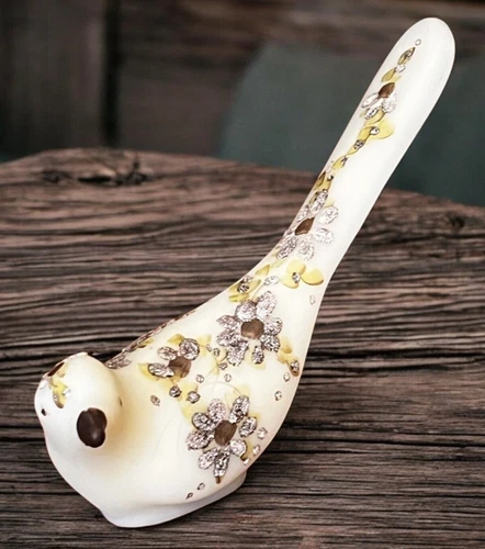 Fenton Vintage Uranium UV Reactive Custard Glass Violets Large Bird GLOWS!