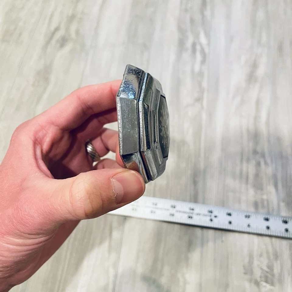 80 - 86 PONTIAC BONNEVILLE PARISIENNE TRUNK LOCK COVER Flipper 20043988 20171800 - Изображение 4 из 4