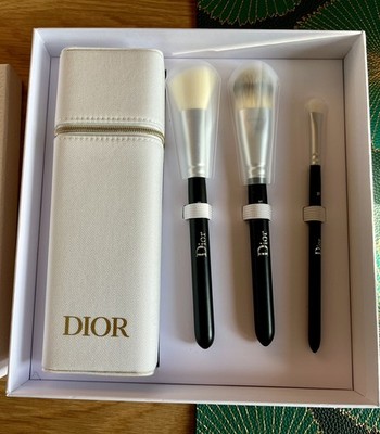 DIOR BACKSTAGE PLATINUM FULL SIZE MAKE UP PINSEL SET MIT CREME ETUI NEU 