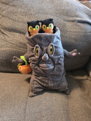 Hallmark Spooky Tree Owl Plush 12'' Animated Singing Halloween Addams Family