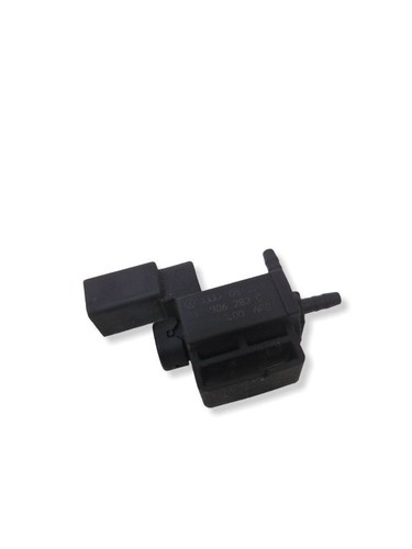 Audi A6 S6 C6 4F 2007 Benzin 188kW Turbolader Druckwandler Magnetventil 051286