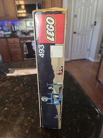 VTG LEGO Classic 493 Space Command Center NEAR Complete W/Box & Instructions 