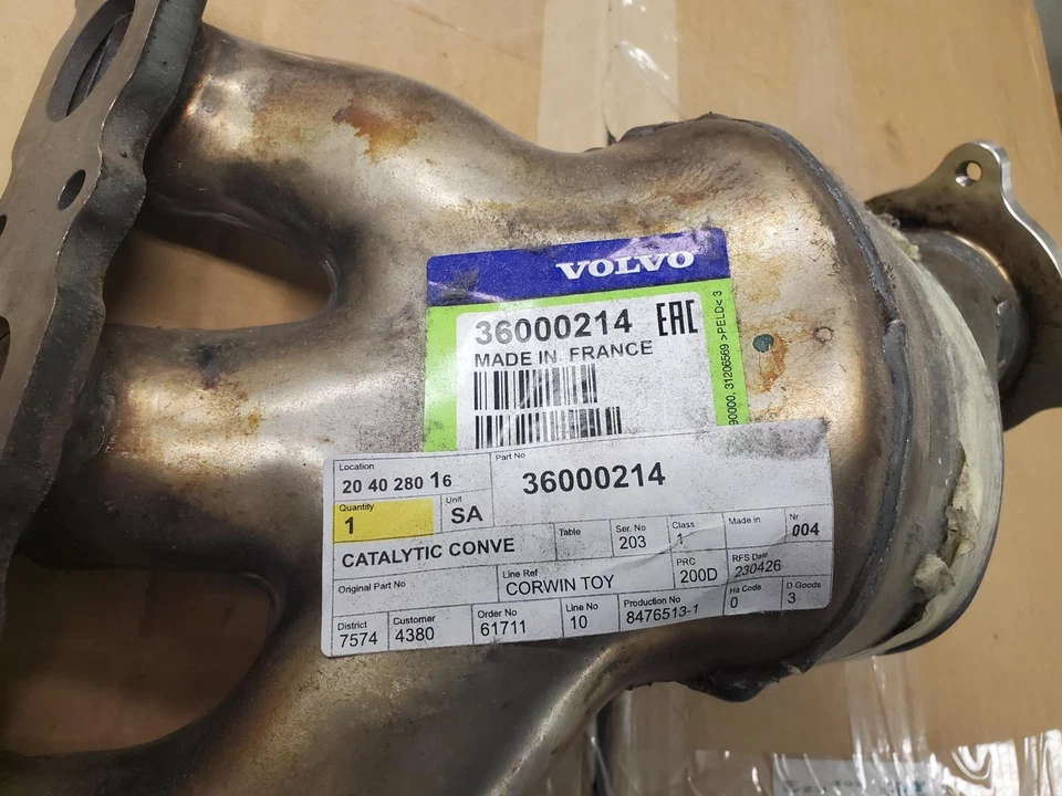 OEM Catalytic Converter Land Rover LR2 08-12 Volvo S80 07-09 V70 XC60 Left - Imagem 2 de 4