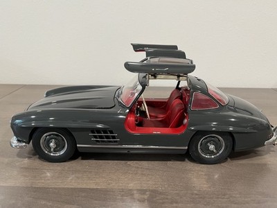 Premium Classixxs 1954 1/12-Mercedes 300 SL  Graphite Gray/ Red  Please  Read