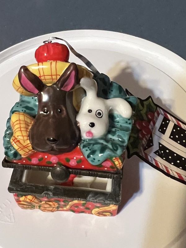 Mary Engrlbreit Dogs Themed Hinged Box Ornament New Rare