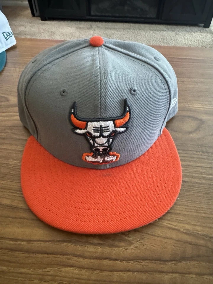 Chicago Bulls New Era 59FIFTY NBA Hardwood  Fitted Cap Hat - Size 7 5/8 LOT OF 2 - Image 2 of 4