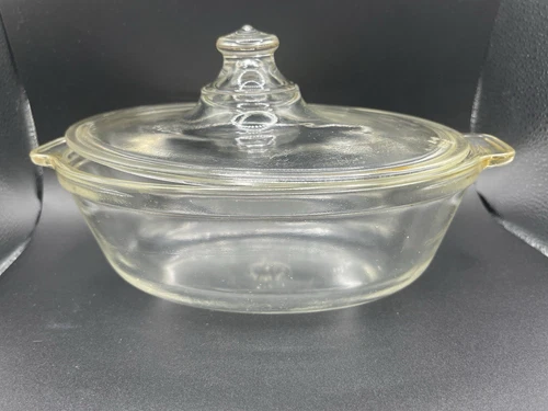 Pyrex 032832B 1qt. Vintage Baking Dish With Lid