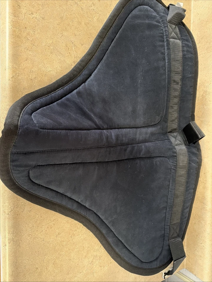 Almohadilla trasera Mustang MicroGamuza Foto 3 de 4