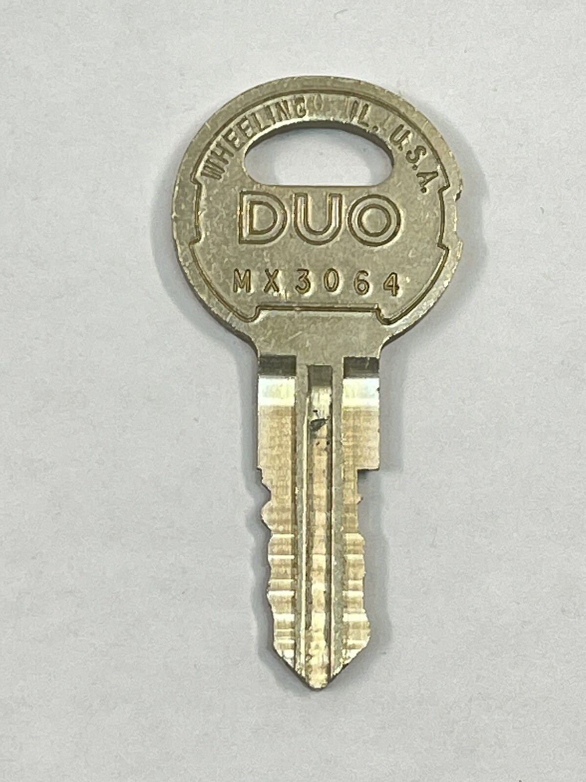 DUO MX3064 KEY Illinois Lock Co Vending Laundry Machine cabinet coin box