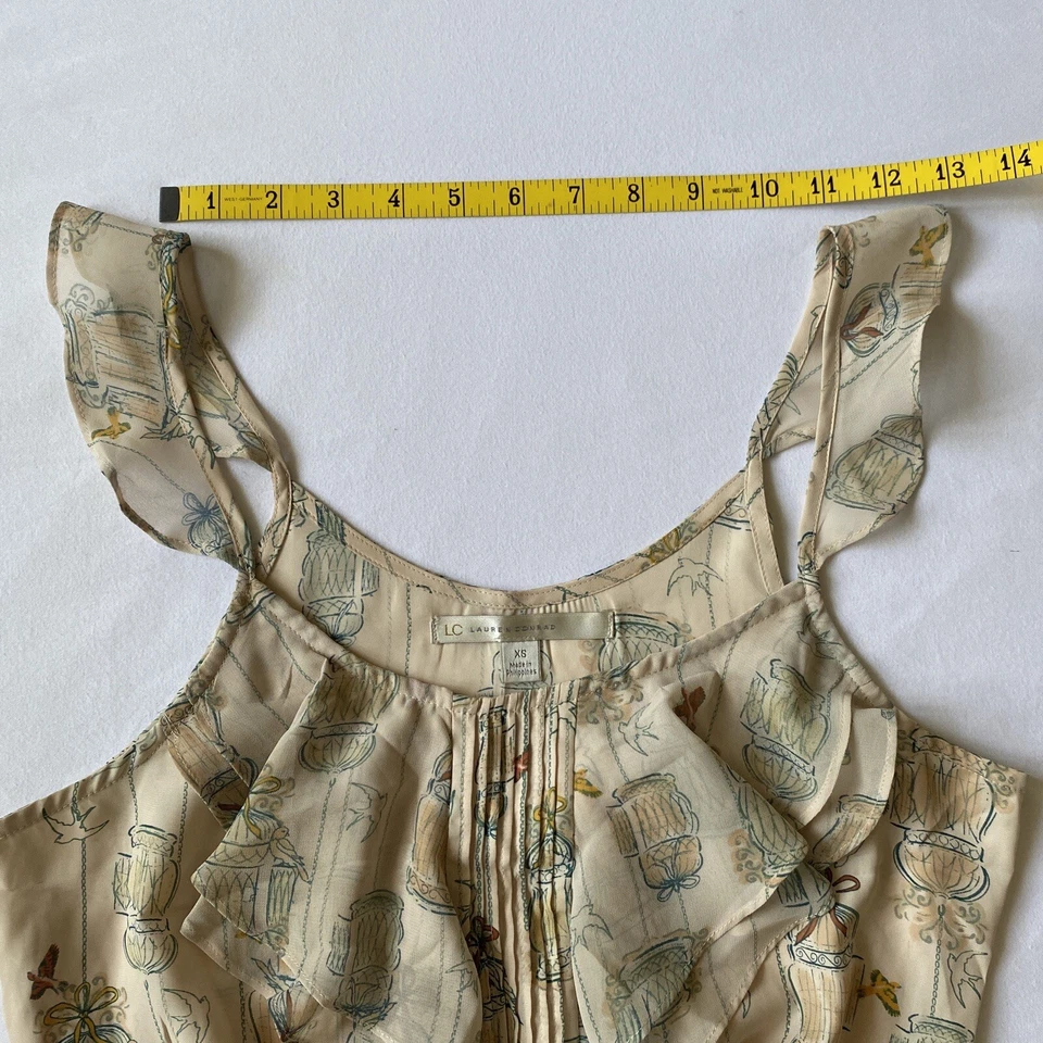 LC Lauren Conrad Top XS Chiffon Ruffle Pleated Stretch Elastic Waist Flare Birds - Image 4 of 4