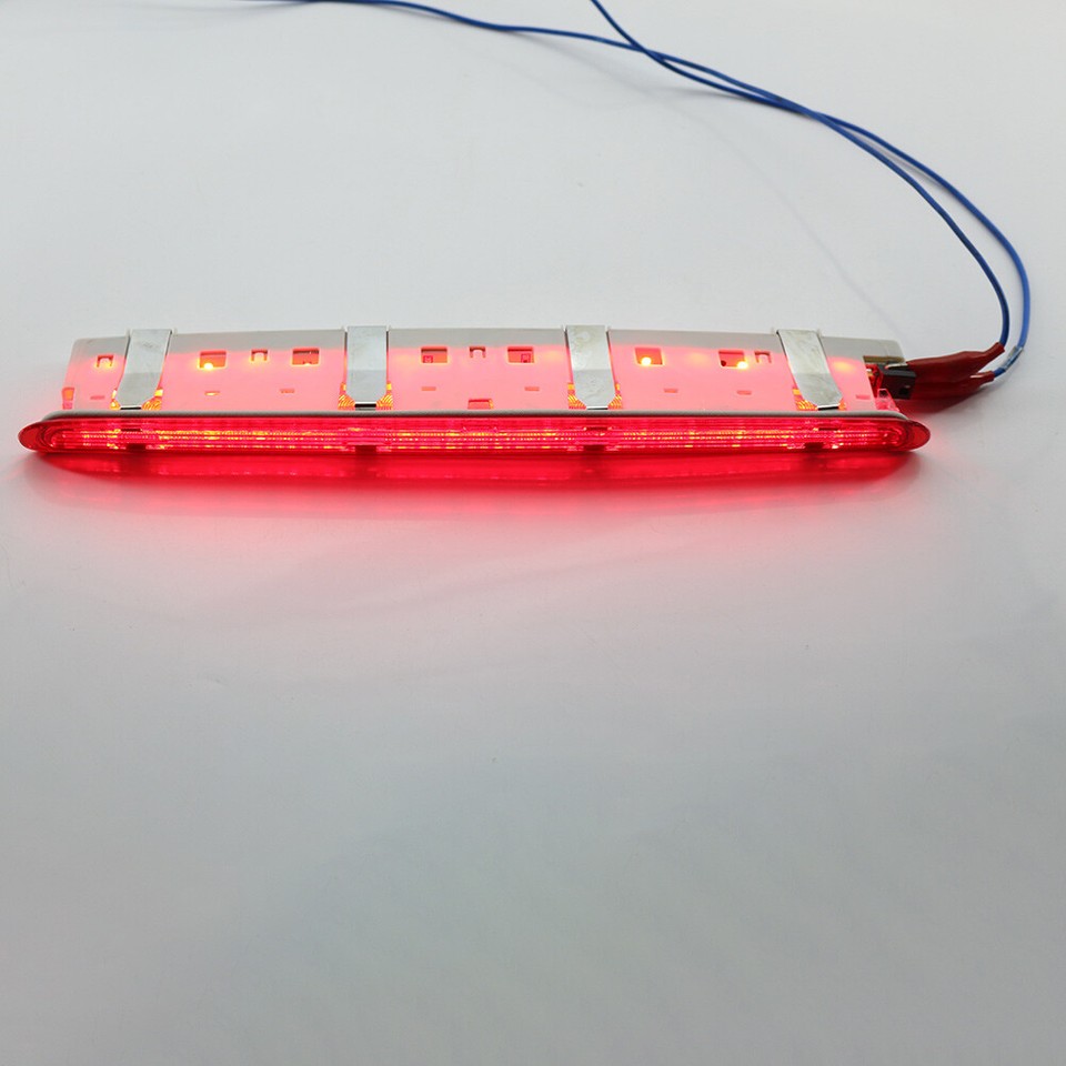 2007 R350 Rear 3rd Tail Brake Stop Light Red For Mercedes Benz X164 W251 R Class ...